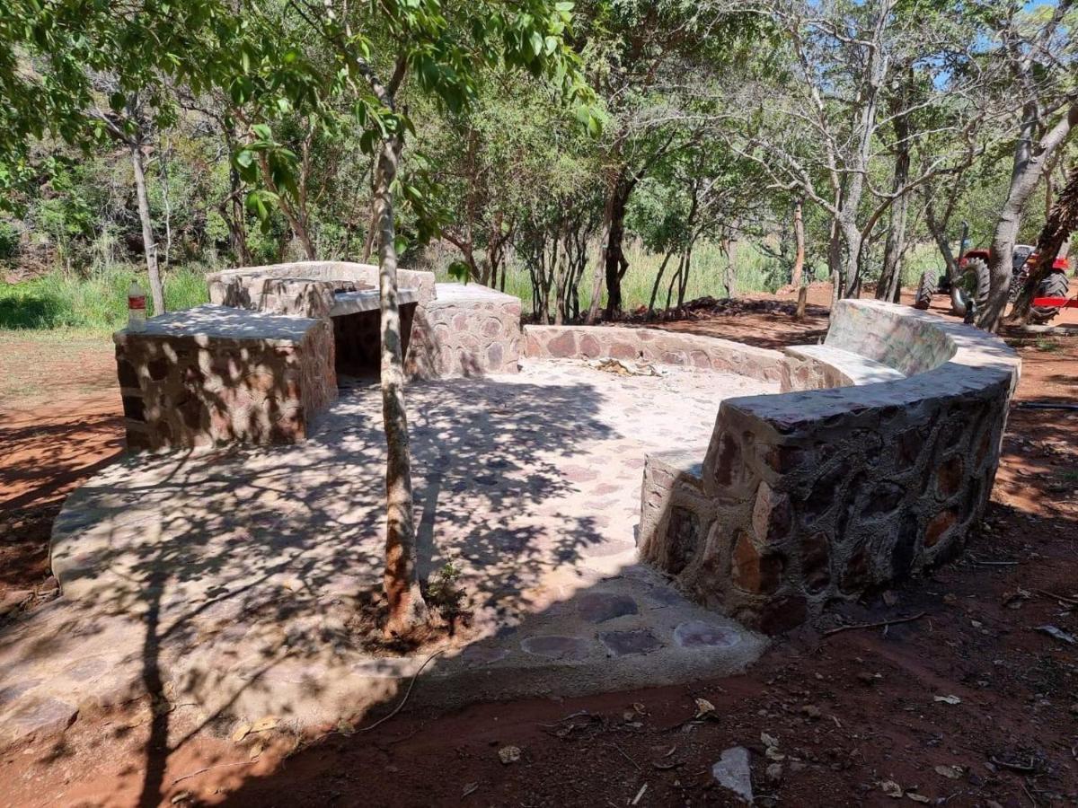 Waterfall Safari Lodge Winterkamp Exterior foto