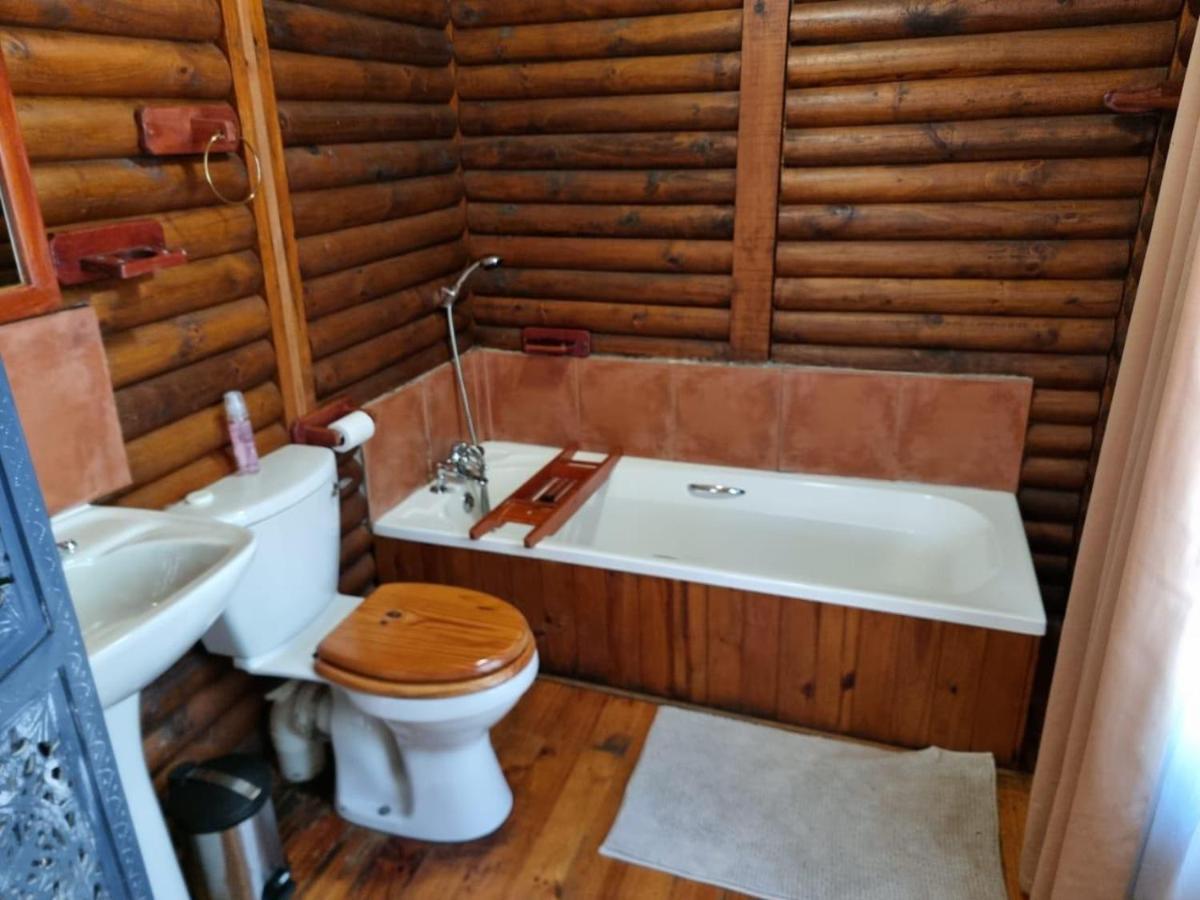 Waterfall Safari Lodge Winterkamp Exterior foto